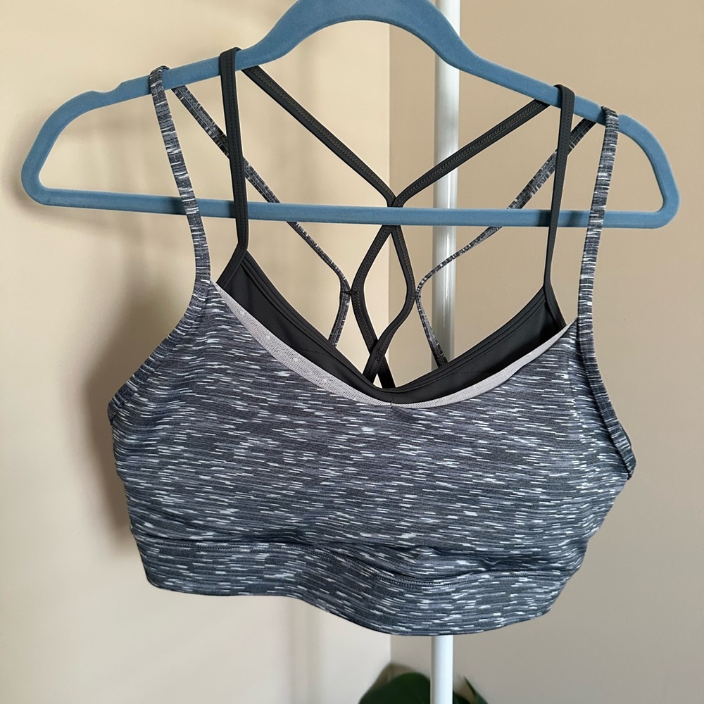 Zyia LUXE STRAPPY BRA size L